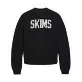 SWEATER KNIT LOGO PULLOVER | ONYX EGRET