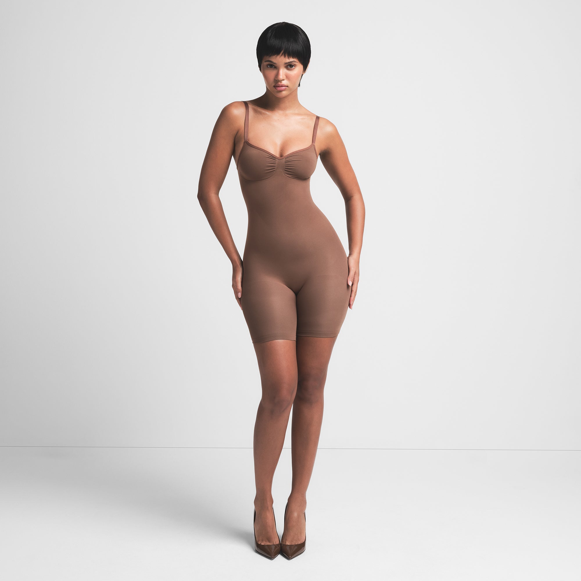 SEAMLESS SCULPT LOW BACK MID THIGH BODYSUIT | JASPER