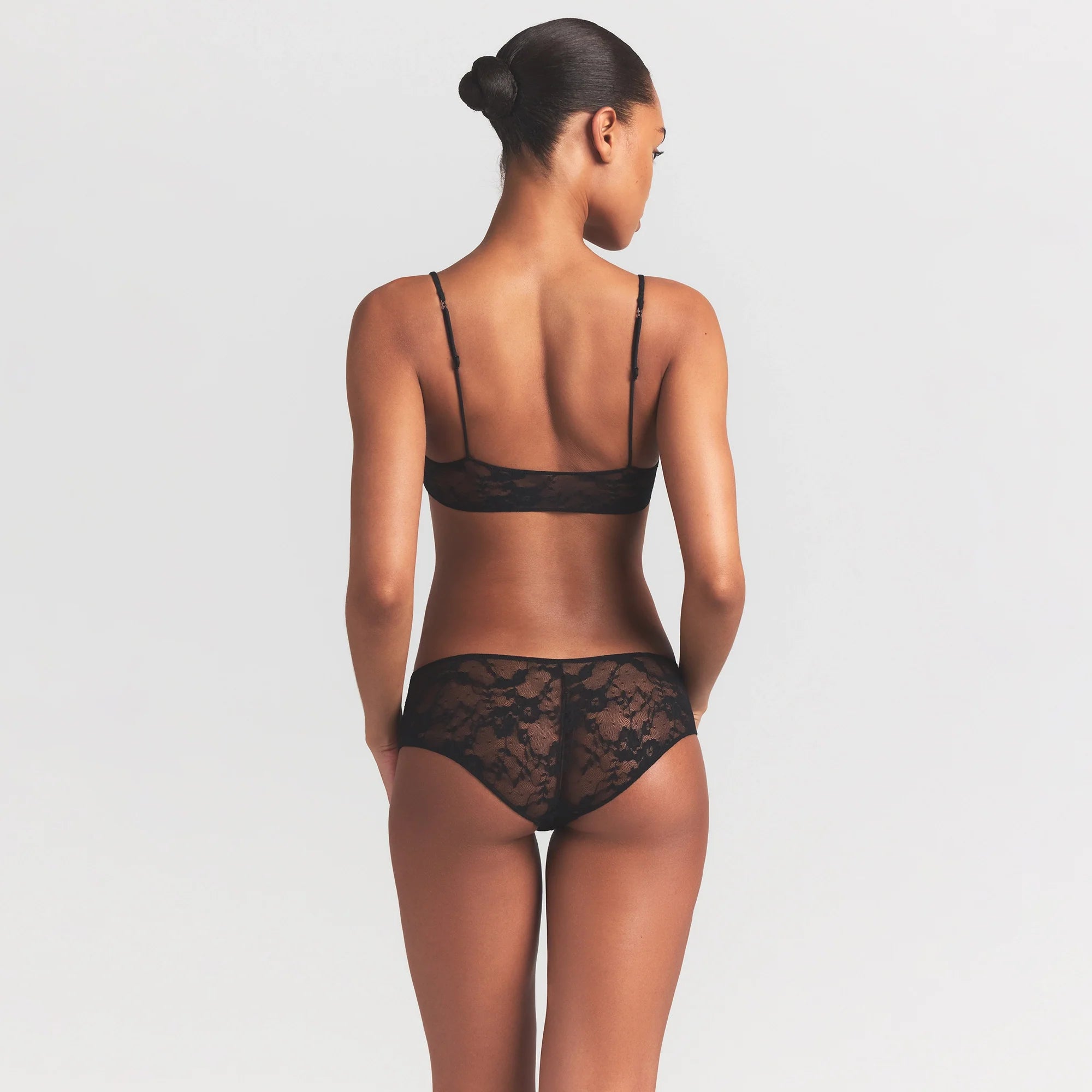 STRETCH LACE LOW RISE HIPSTER | SOOT