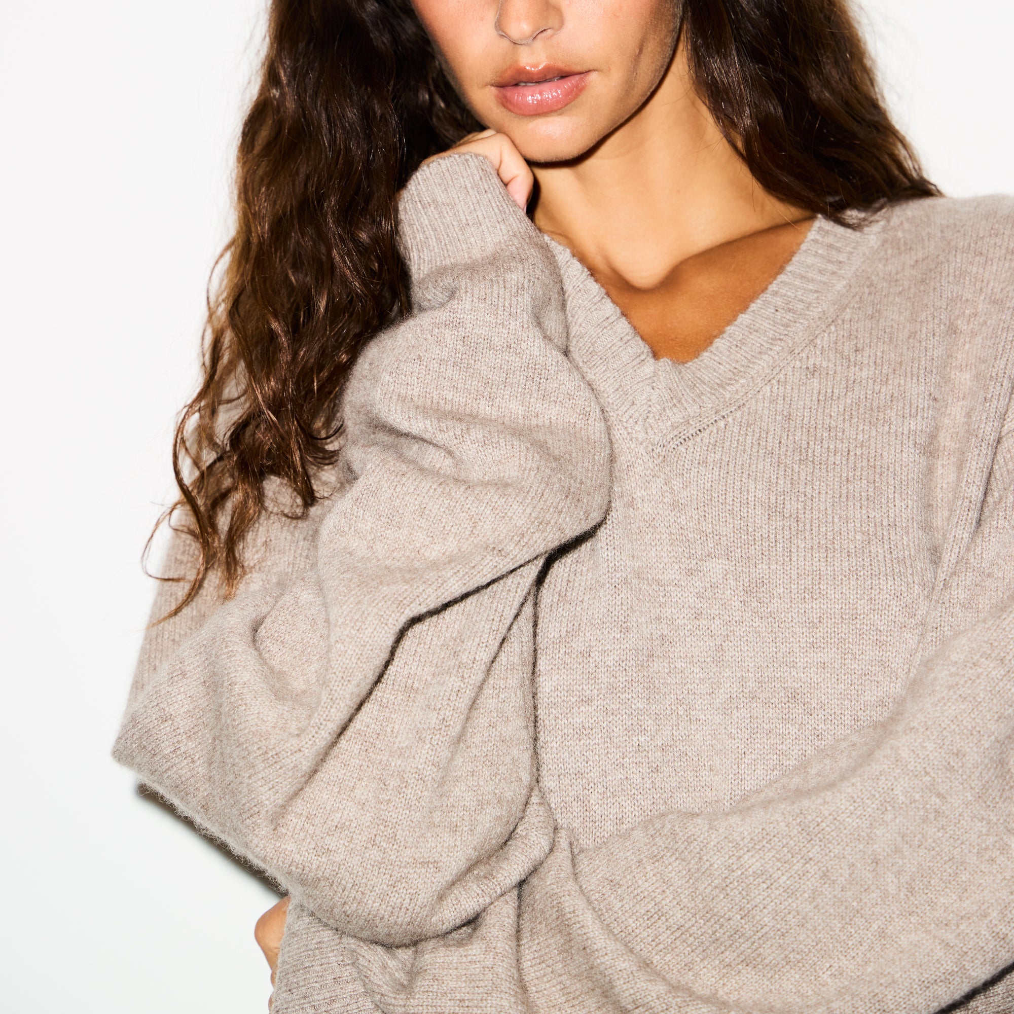 WOOL CASHMERE V NECK PULLOVER SWEATER | LINEN