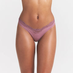 FITS EVERYBODY LACE DIPPED THONG | MUTED MAUVE