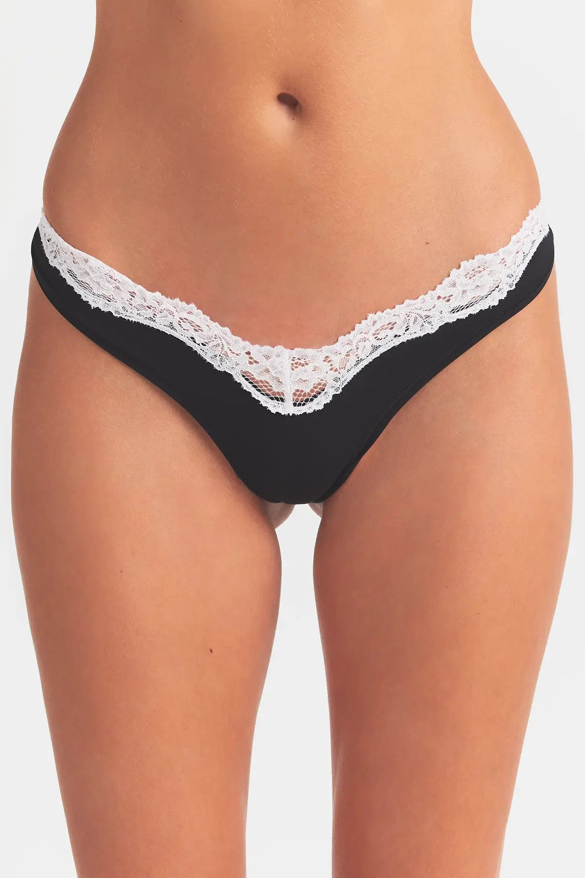 FITS EVERYBODY LACE DIPPED THONG | OBSIDIAN CONTRAST