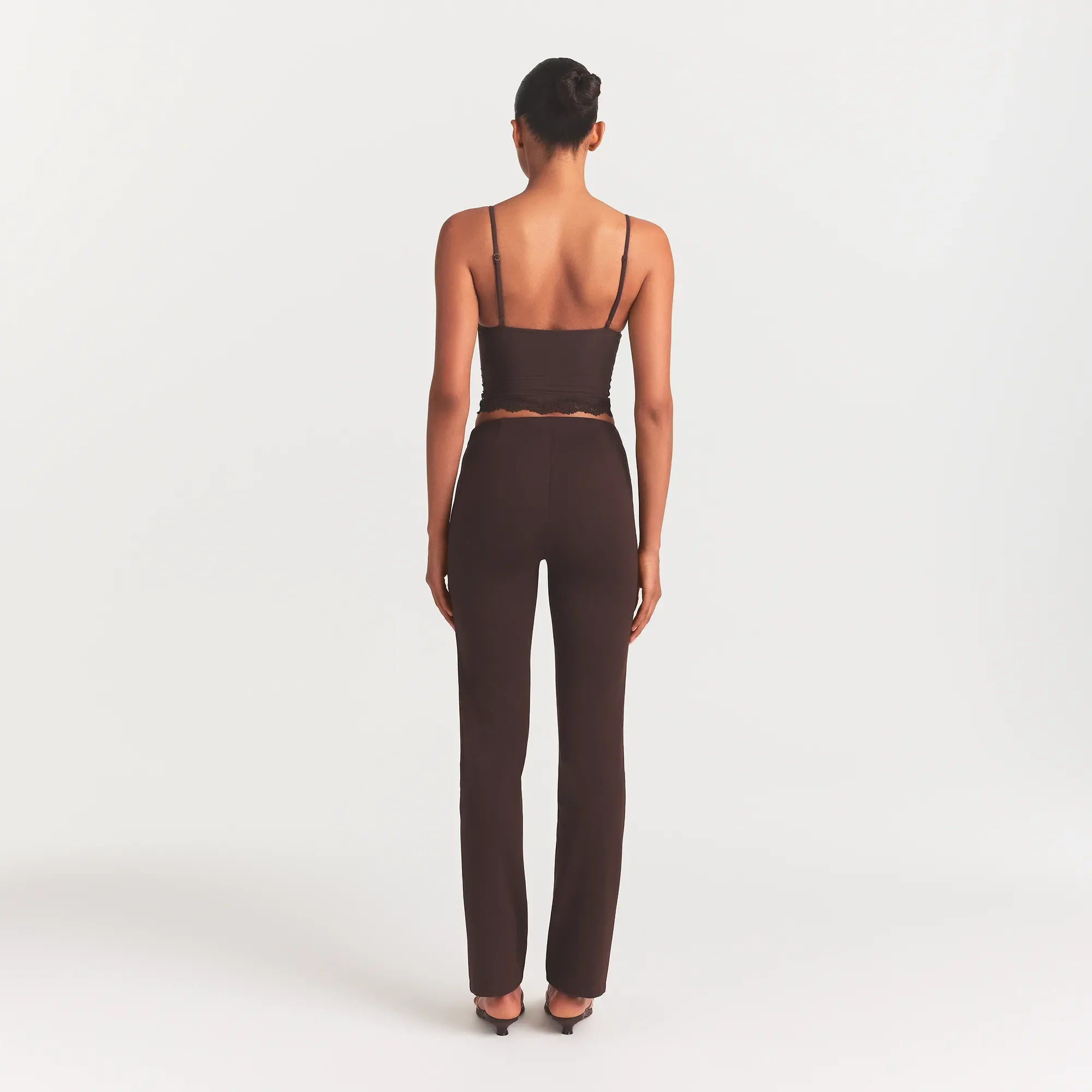 THE ESSENTIAL PANTS HIGH-WAISTED PINTUCK STRAIGHT PANT | ESPRESSO