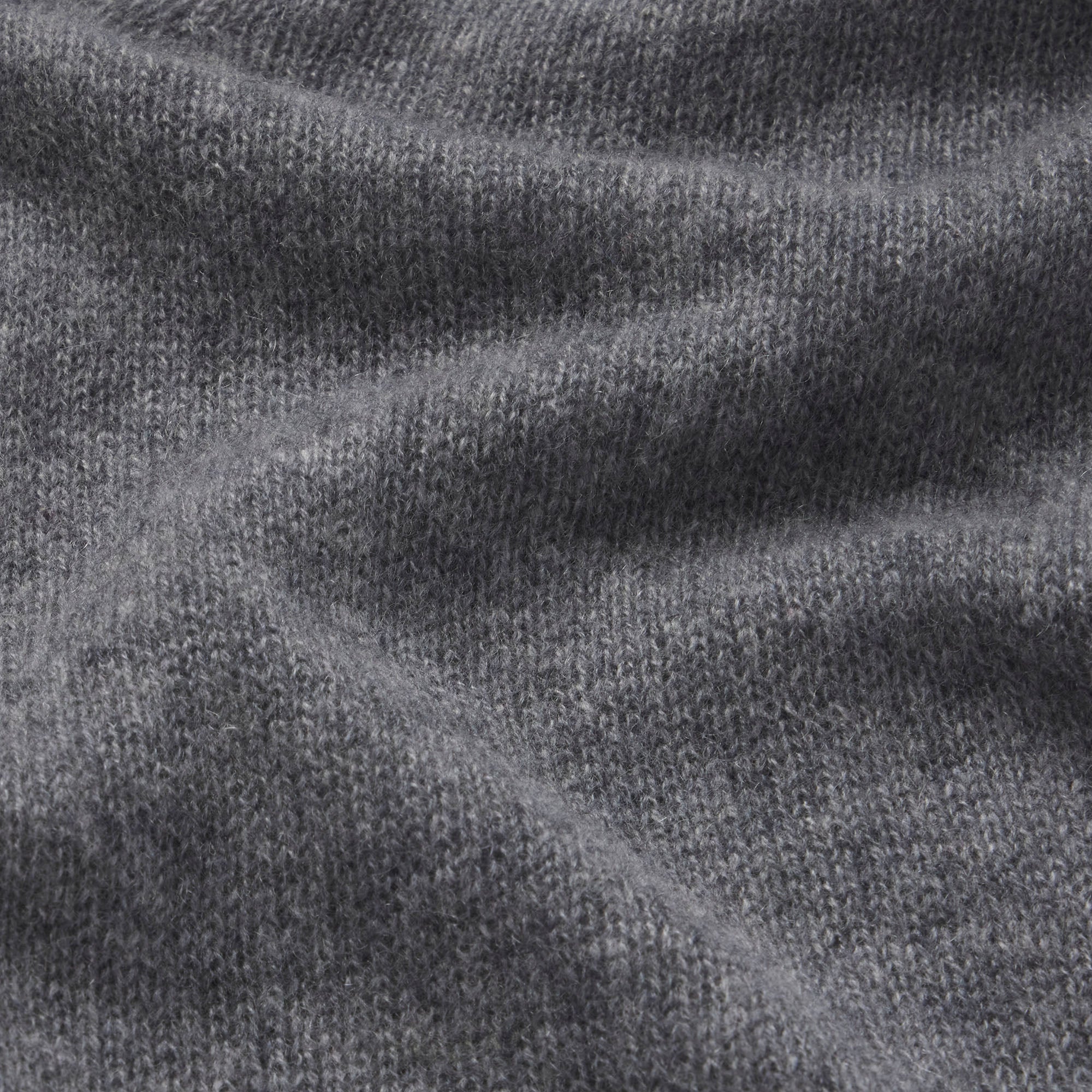 AIRY CASHMERE V-NECK PULLOVER | DARK HEATHER GREY