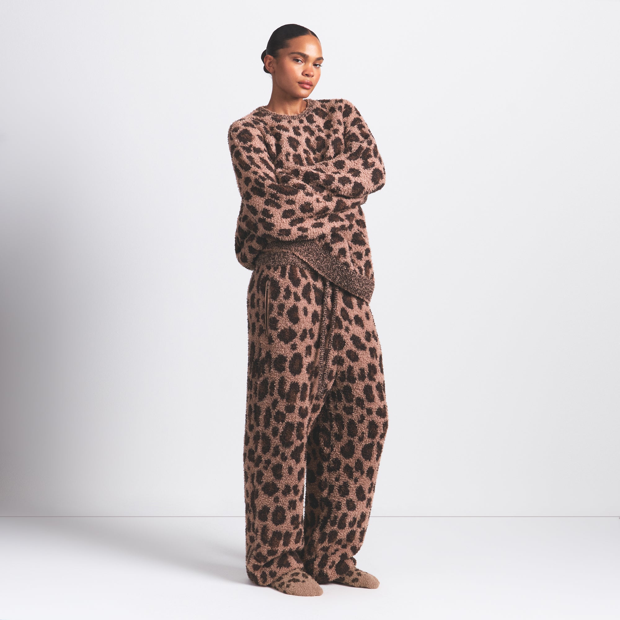 COZY OVERSIZED CREWNECK PULLOVER | SIENNA LEOPARD PRINT