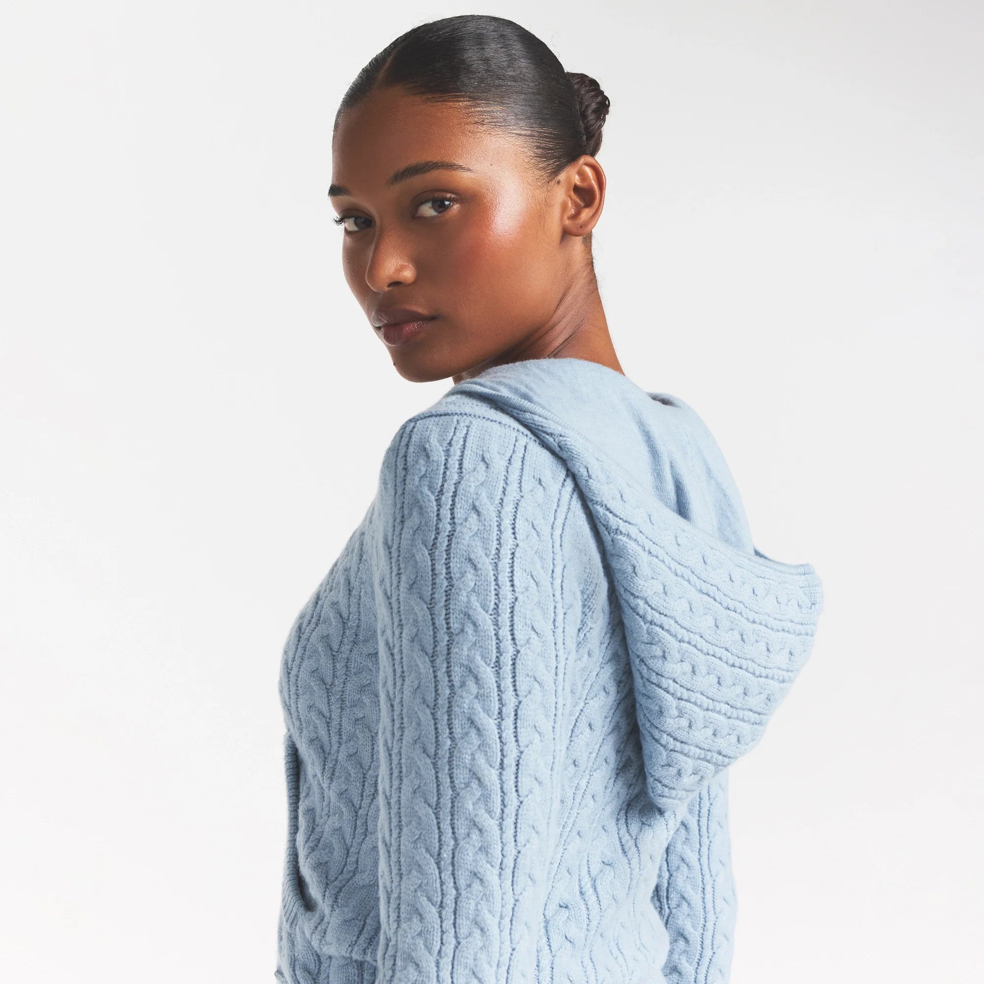 SWEATER KNIT CABLE ZIP UP HOODIE | FOG