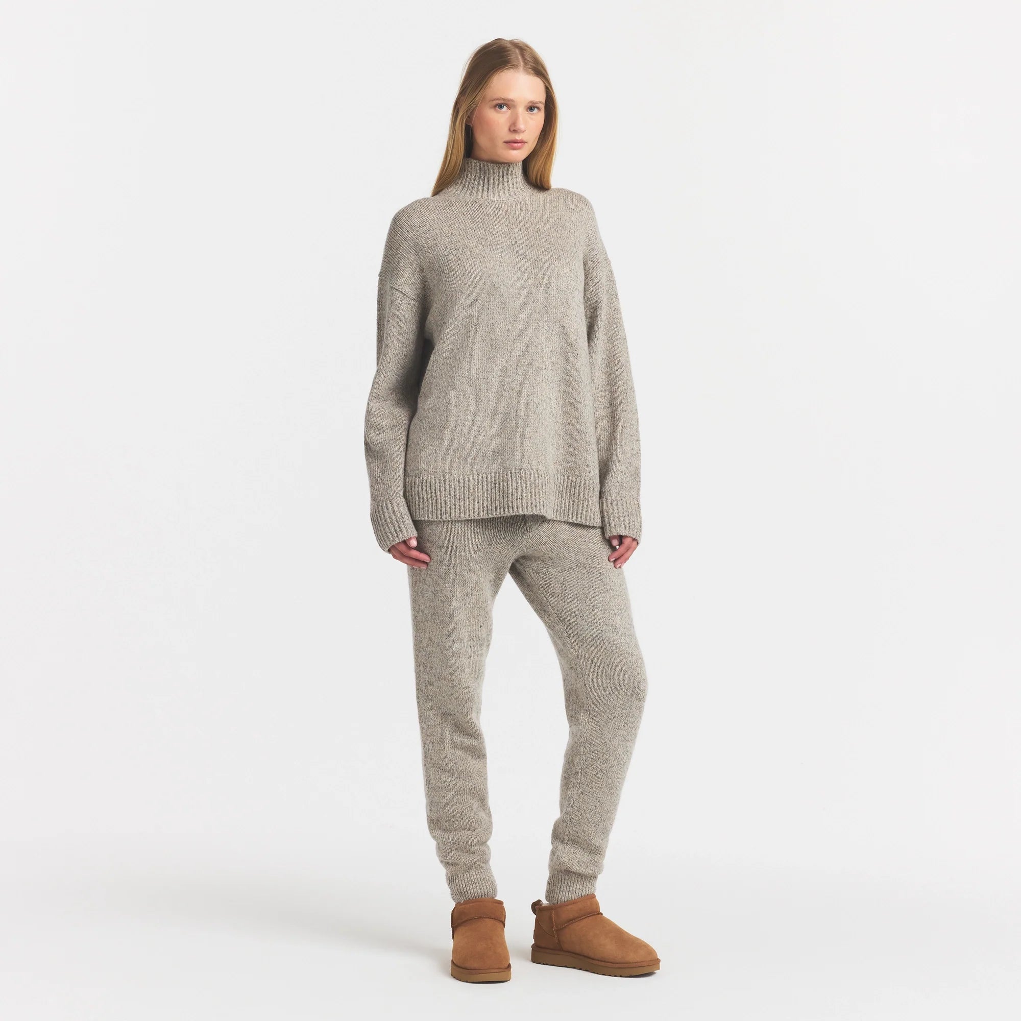 TWEED KNIT TEXTURED OVERSIZED TURTLENECK | LATTE